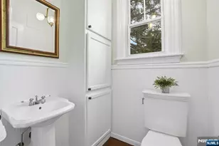 239 Hillside Ave, Nutley, NJ 07110 - Photo 10