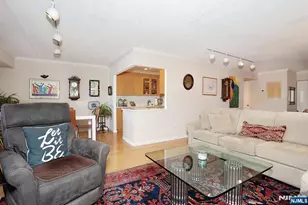 521 Piermont Ave 403A, River Vale Township, NJ 07675 - Photo 2