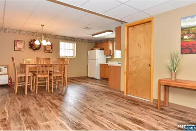 31 Smith Street, Waldwick, NJ 07463 - Photo 28