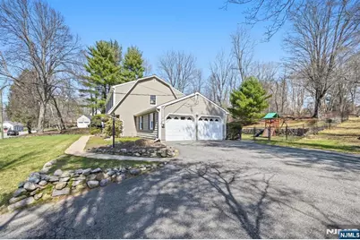 11 Osborne Court, Mahwah, NJ 07430 - Photo 30