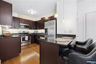 105-107 Broad Street 204, Newark, NJ 07104 - Photo 4