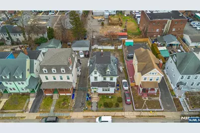 70 N Essex Avenue, Orange, NJ 07050 - Photo 30