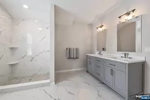 137 Cedar Ave, Hawthorne, NJ 07506 - Photo 10