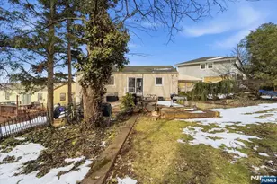 10 Riverview Ct, Kearny, NJ 07032 - Photo 4