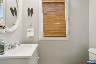 21 Rowe St, Bloomfield, NJ 07003 - Photo 20