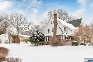 33 Homewood Ave, Allendale, NJ 07401 - Photo 26