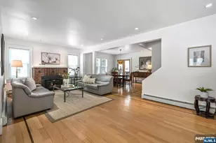 33 Homewood Ave, Allendale, NJ 07401 - Photo 4