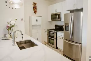 113 Cory Ln 113, Elmwood Park, NJ 07407 - Photo 2