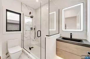 2220 Mackay Ave A, Fort Lee, NJ 07024 - Photo 28