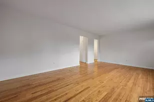 121 Regency Park, Ramsey, NJ 07446 - Photo 4