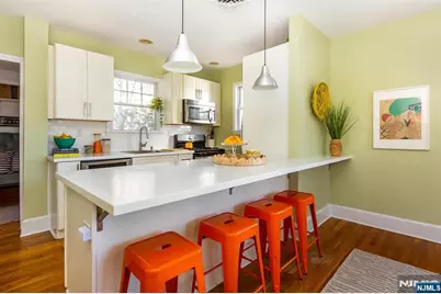 124 Essex Avenue, Glen Ridge, NJ 07028 - Photo 22