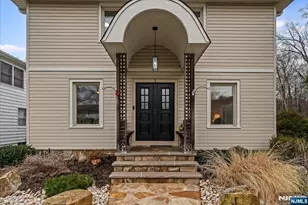 3 Adelina Ct, Cedar Grove, NJ 07009 - Photo 2