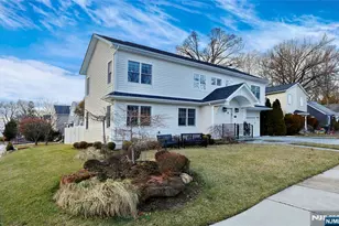 48 John Pl, Bergenfield, NJ 07621 - Photo 2