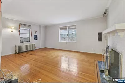 100 Palisade Avenue D12 #D12, Englewood, NJ 07631 - Photo 32