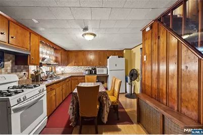 152 Jefferson, Paterson, NJ 07522 - Photo 8