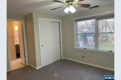 260 W Allendale Avenue, Allendale, NJ 07401 - Photo 16