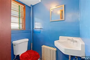 36 N Vivyen St, Bergenfield, NJ 07621 - Photo 12