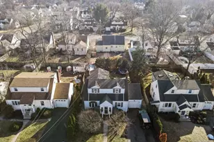 39-02 Taylor Rd, Fair Lawn, NJ 07410 - Photo 24