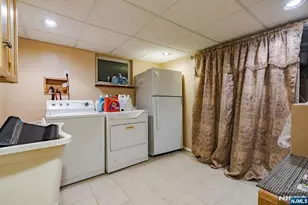 64 Century Rd, Paramus, NJ 07652 - Photo 26