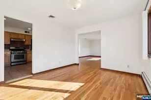 407 Jane St, Fort Lee, NJ 07024 - Photo 8