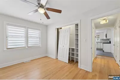 124 Lee Street, Elmwood Park, NJ 07407 - Photo 26