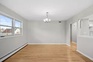 132 Clinton Pl, East Rutherford, NJ 07073 - Photo 6