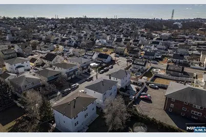 715 Tyler Street, Lyndhurst Township, NJ 07071 - Photo 10