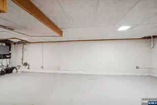 619 Lewandowski St, Lyndhurst Township, NJ 07071 - Photo 30