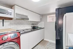 32 Elmwood Terr, Irvington, NJ 07111 - Photo 18