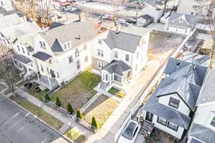 328 Hawthorne St, Orange, NJ 07050 - Photo 34