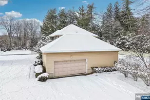 45 Lake Rd, Upper Saddle River, NJ 07458 - Photo 26