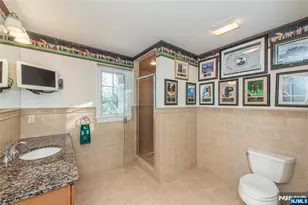 6 Merrimack Ct, Paramus, NJ 07652 - Photo 16