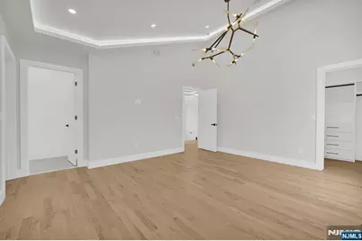 5 Locust Place, Livingston, NJ 07039 - Photo 20