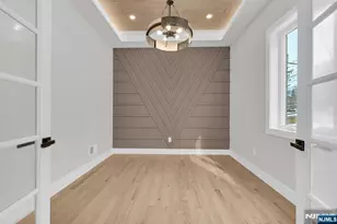 5 Locust Pl, Livingston, NJ 07039 - Photo 8