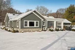 320 Longbow Dr, Franklin Lakes, NJ 07417 - Photo 30