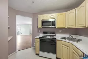 1144 Garrison Ct, Mahwah, NJ 07430 - Photo 12