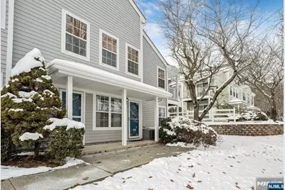 1144 Garrison Court, Mahwah, NJ 07430 - Photo 4