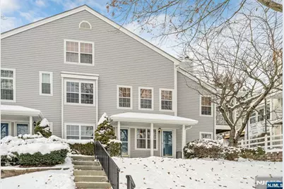 1144 Garrison Court, Mahwah, NJ 07430 - Photo 2