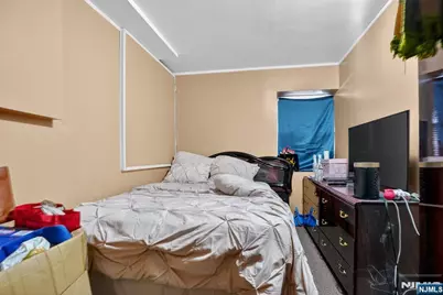 28 Clinton Place, Newark, NJ 07108 - Photo 6