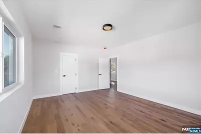 27 Sullivan Drive, Emerson, NJ 07630 - Photo 38