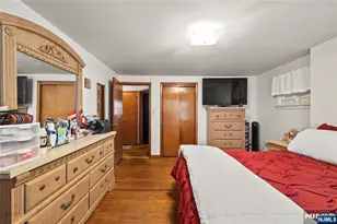 19 Inwood St, Clifton, NJ 07011 - Photo 4