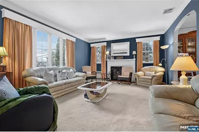 16 Parkview Place, Passaic, NJ 07055 - Photo 4