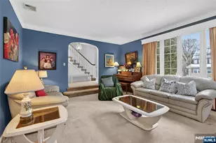 16 Parkview Pl, Passaic, NJ 07055 - Photo 2