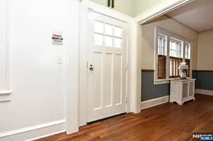 417 Franklin Ave, Hasbrouck Heights, NJ 07604 - Photo 6