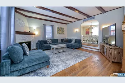 23 Sussex Road, Clifton, NJ 07012 - Photo 2