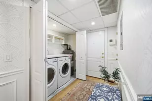 2301 Rio Vista Dr, Mahwah, NJ 07430 - Photo 6