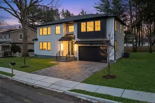 42 Harvey St, Closter, NJ 07624 - Photo 2