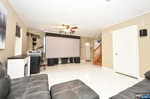 1071 Co Rd 521, Stillwater, NJ 07860 - Photo 10