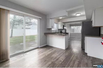 78 Gainscott Lane, Willingboro, NJ 08046 - Photo 6