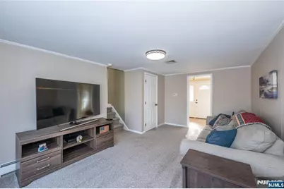 51 Carlisle Road, Wayne, NJ 07470 - Photo 14